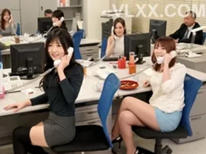 Có phải cậu nứng lồn lắm rồi phải không